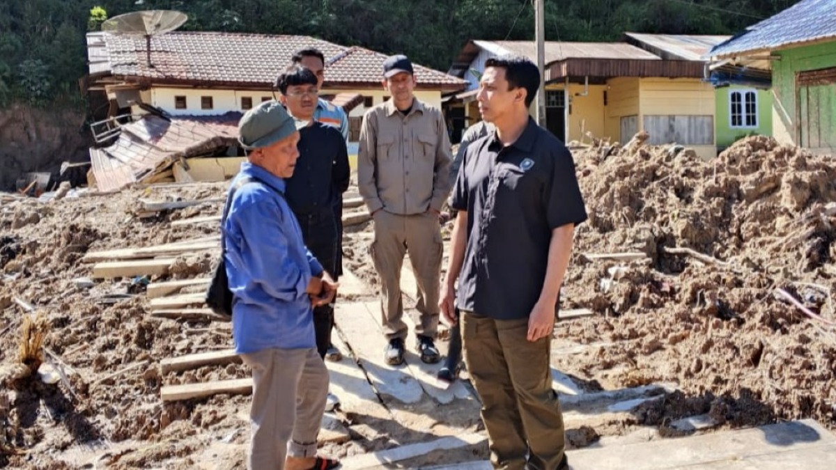 Turun Langsung ke Sumut, Deputi Kemenko Infra Koordinasikan Rehabilitasi dan Rekonstruksi Pascabencana