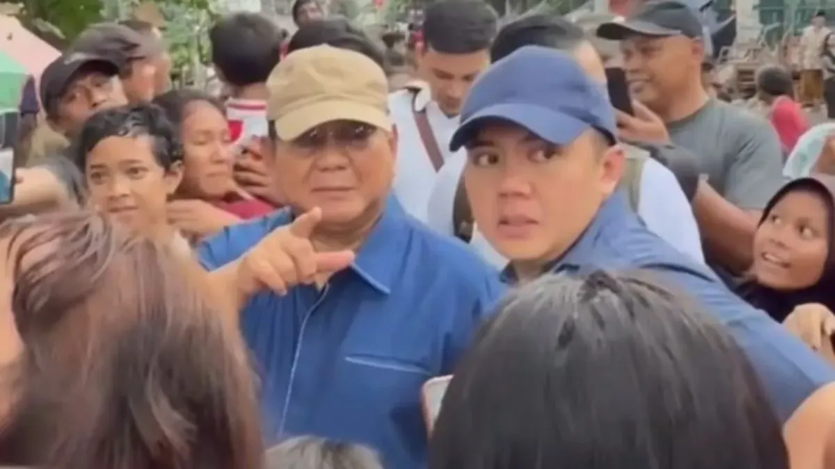 Prabowo Akan Bangun Hunian Layak Warga Bantaran Rel Kereta Api Senen