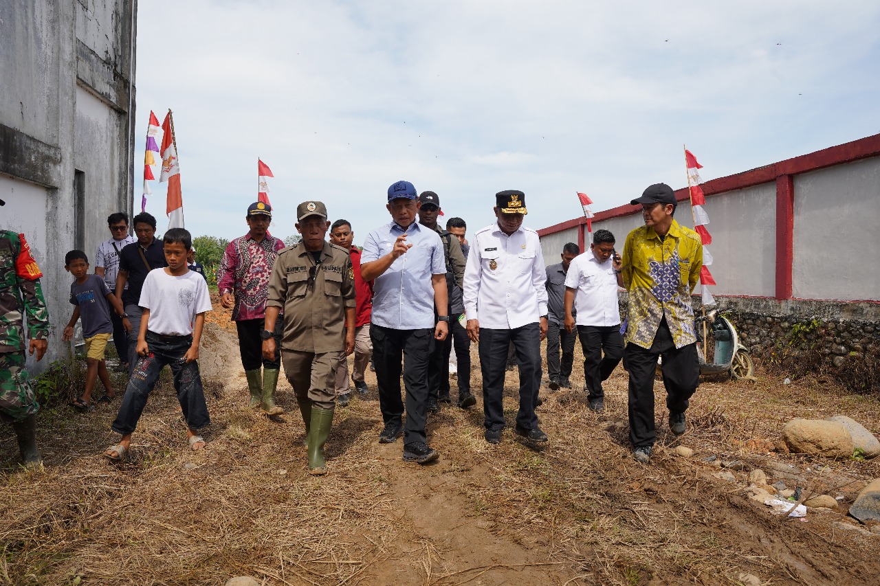Kunjungan Lapangan Penanggulangan Bencana Sumatera di Provinsi Sumatera Utara - Foto