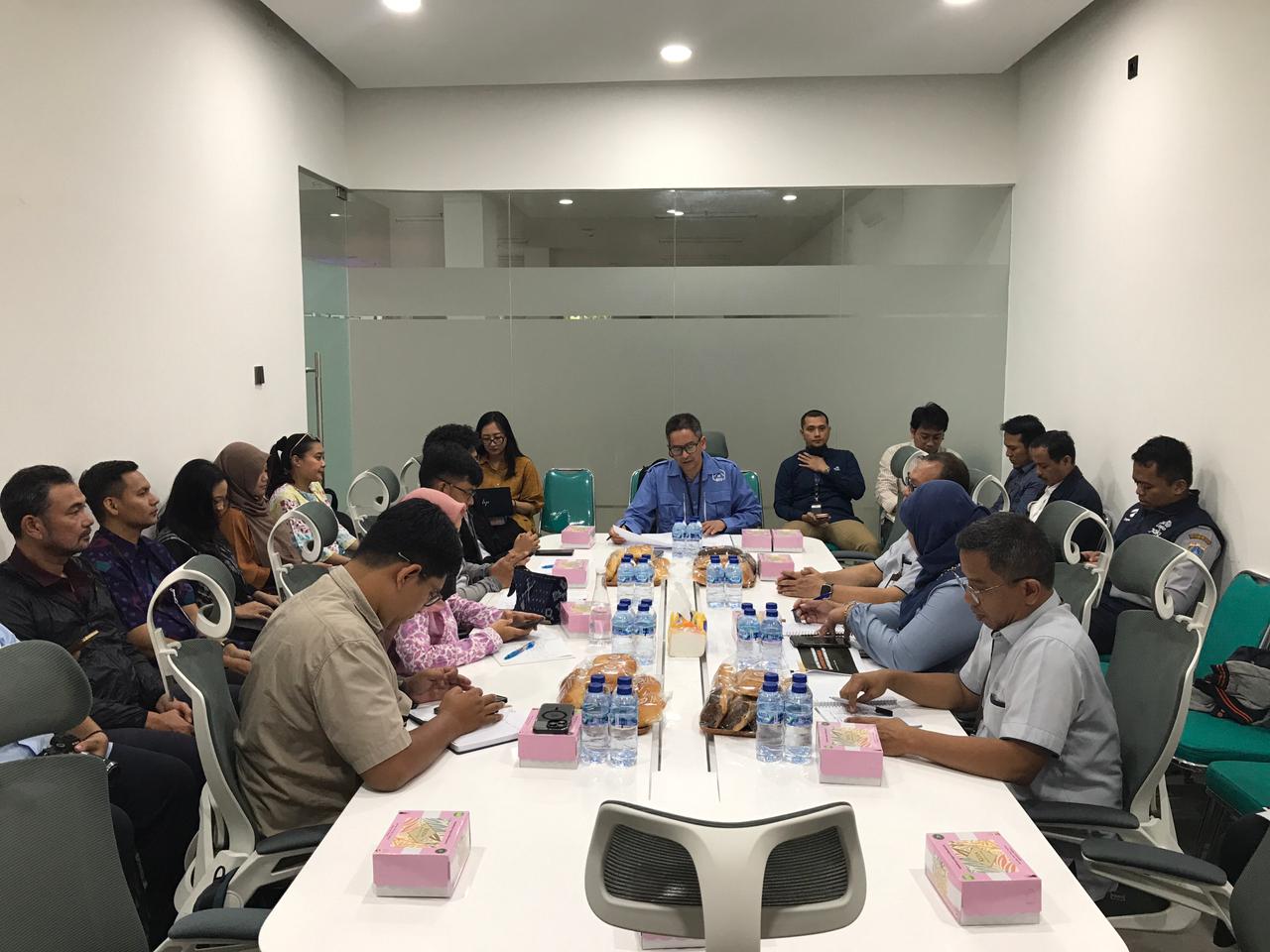Kunjungan Dalam Rangka Konektivitas Hunian Ex-Wisma Atlet - Foto