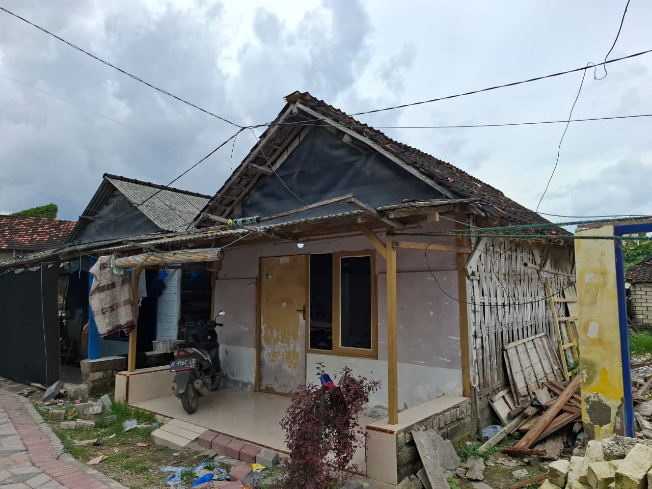 Kunjungan Kerja Monitoring dan Evaluasi Penataan Kawasan Kumuh melalui DAK PPKT TA 2025 di Kabupaten Gresik - Foto