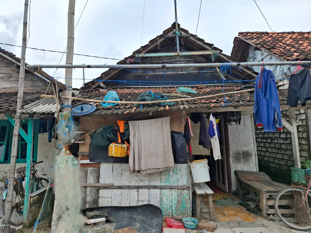Kunjungan Kerja Monitoring dan Evaluasi Penataan Kawasan Kumuh melalui DAK PPKT TA 2025 di Kabupaten Gresik - Foto