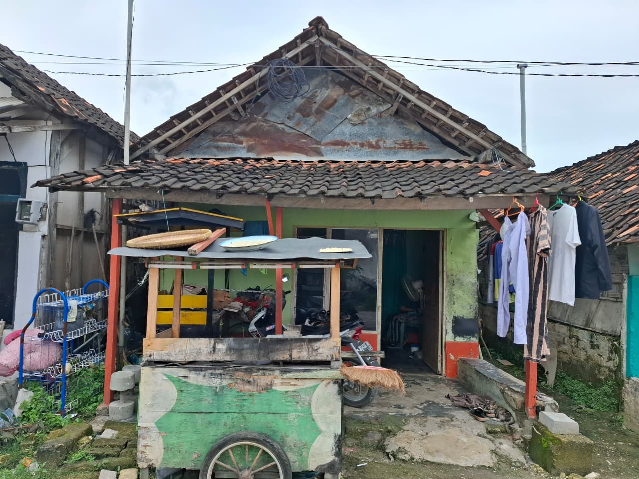 Kunjungan Kerja Monitoring dan Evaluasi Penataan Kawasan Kumuh melalui DAK PPKT TA 2025 di Kabupaten Gresik - Foto