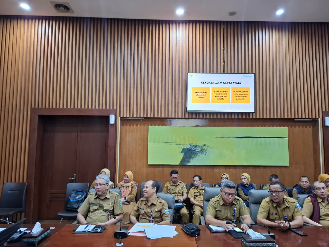 Kunjungan Lapangan untuk Meninjau Perkembangan Penataan Kawasan Permukiman di Tamansari (RDTS) - Foto