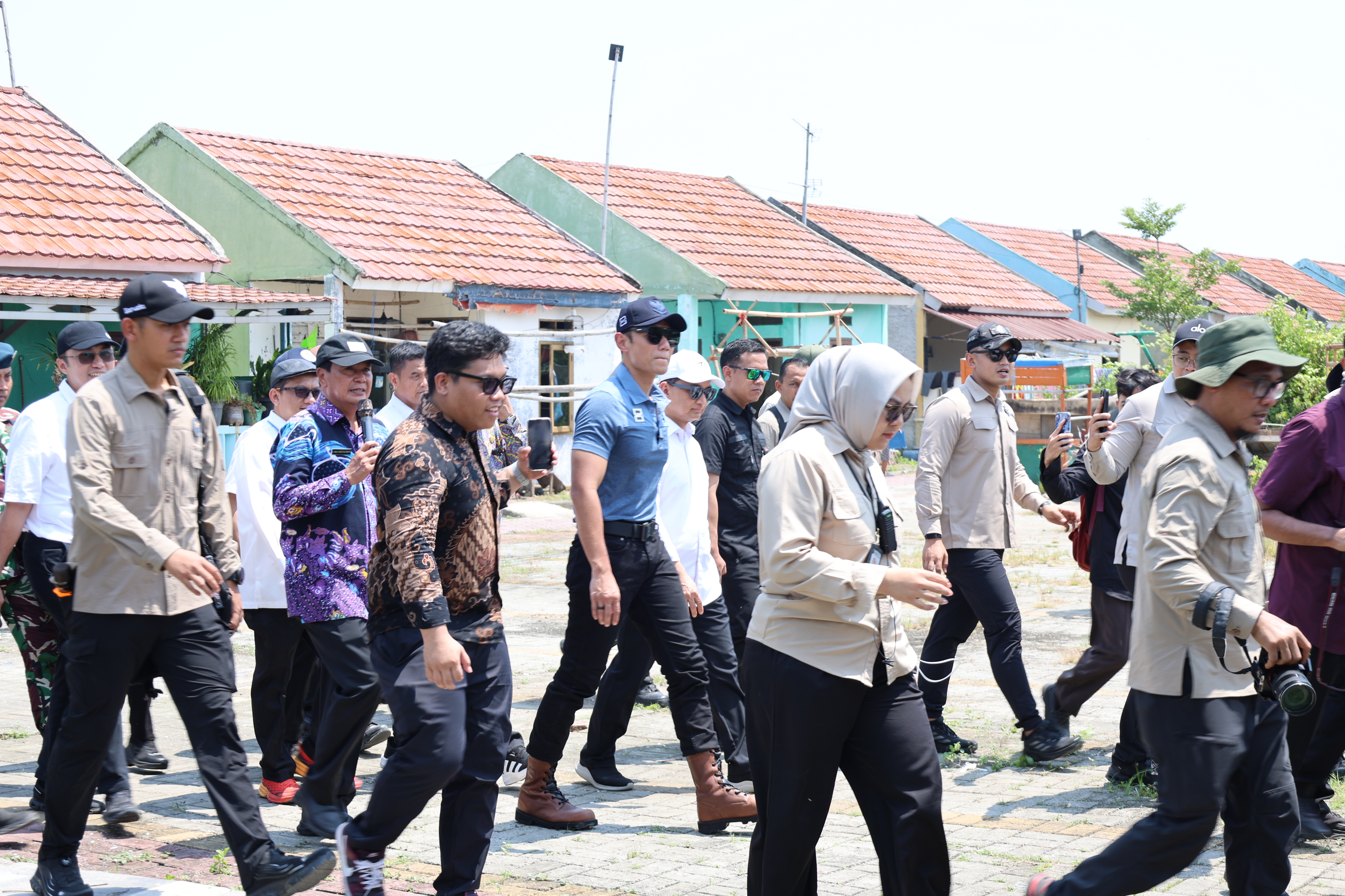 Kunjungan Menko ke Ketapang Urban Aquaculture - Foto